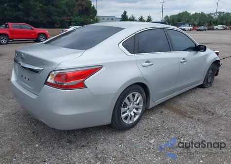 2015 Nissan Altima 2.5/2.5 S/2.5 Sl/2.5 Sv from USA, damaged, VIN 1N4AL3AP9FN392003
